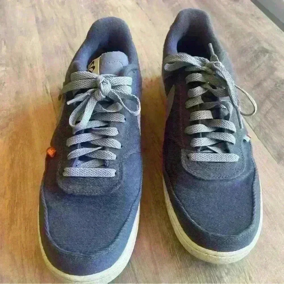 NIKE Court Vision Low Next Nature Thunder Blue Tennis shoe, sneakers, size 8.5 - Picture 2 of 6